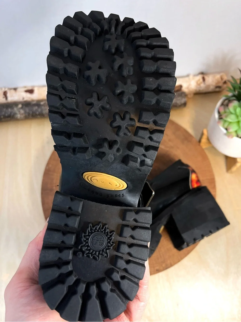 Vintage 1990s Muro Platform Mary Jane Shoes Black Orange Flames Size 5-5.5